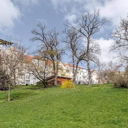 Blueground Vrsovice Near Renaissance-style Park Prg-7